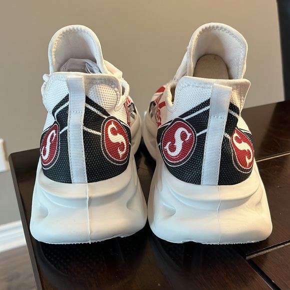 Team Schroeder Sneaker size 9.5 men 11.5 women. - Picture 4 of 7